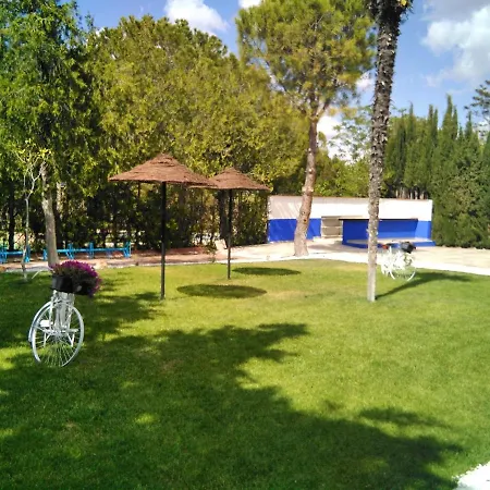 Villa Spacious With Private Pool, Villafranca De Caballeros Villafranca de los Caballeros