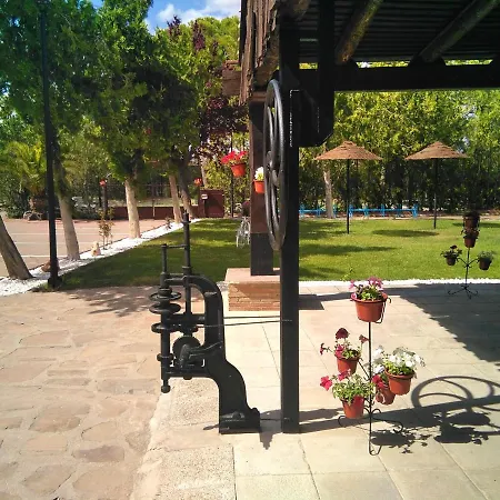 Villa Spacious With Private Pool, Villafranca De Caballeros