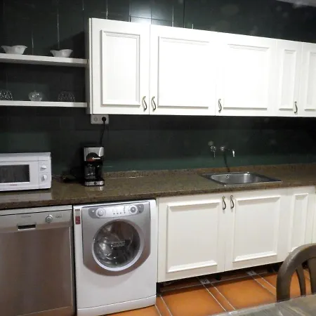 Villa Spacious With Private Pool, Villafranca De Caballeros *